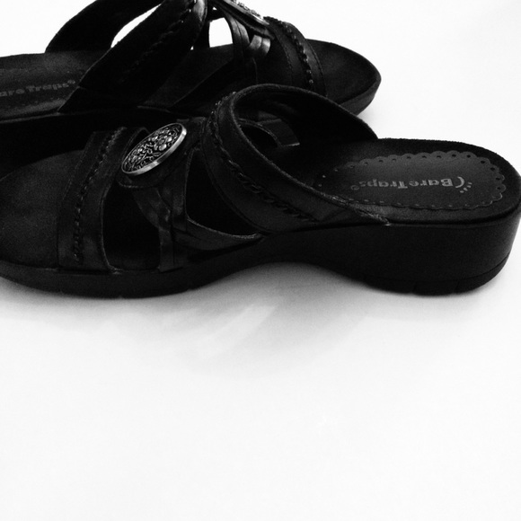 bare trap shoes amazon